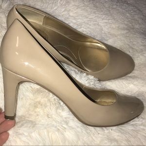 Nude heels